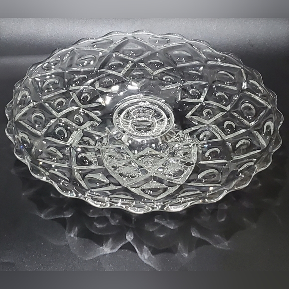 Viking 12" Low Cake Stand "Diamond Thumbprint Clear" Vintage EUC - Picture 8 of 14